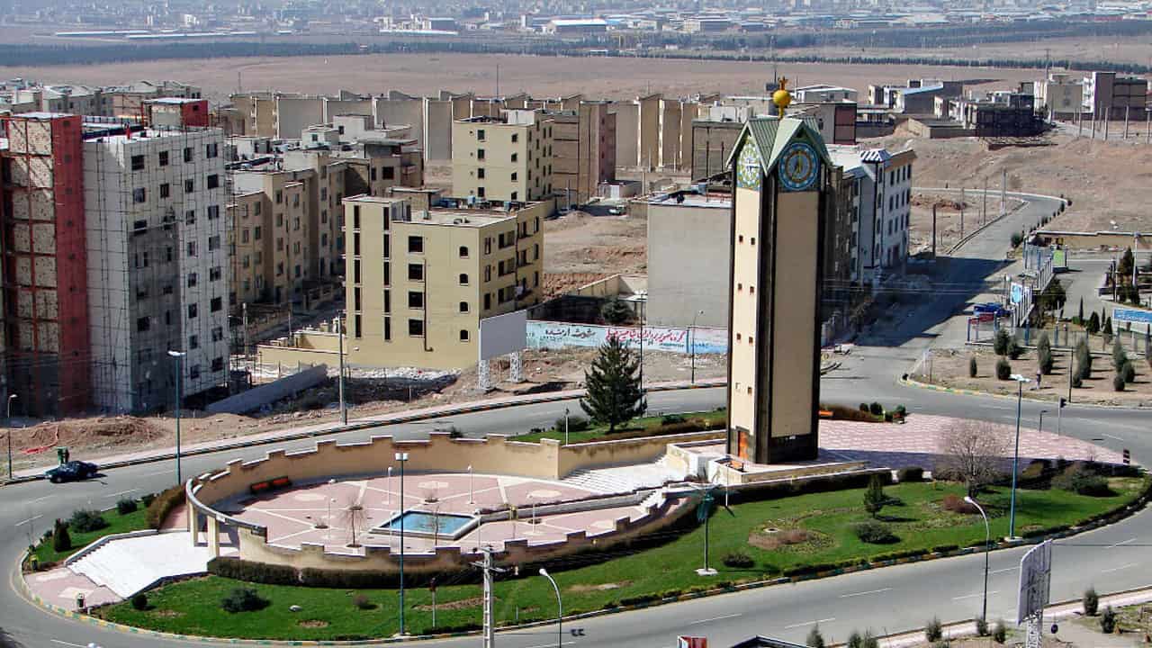 مشاوره حقوقی هشتگرد