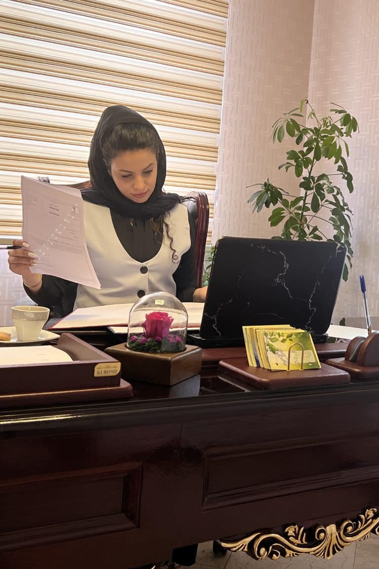 زهرا منتظری