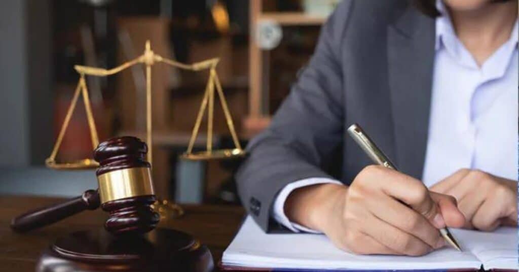 مرکز مشاوره حقوقی تلفنی