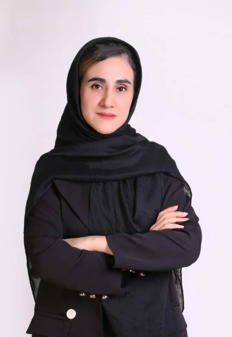 نیلوفر قبیتی